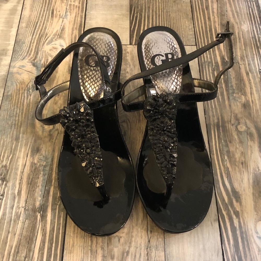 Black Wedges